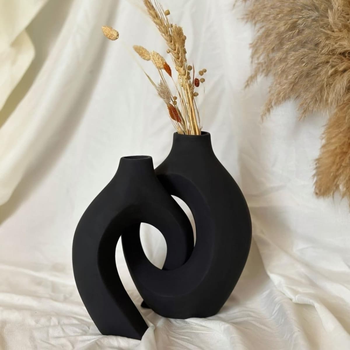 Black pottery vase set of 2, high-quality matte finish